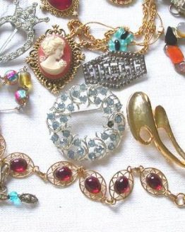 Women's Fashion Jewelry